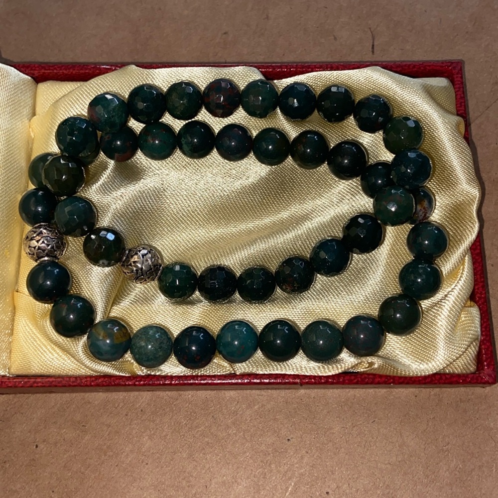 Valentine’s Day’s Unisex Green Beaded Bracelets Set – Boys & Girls (couples)